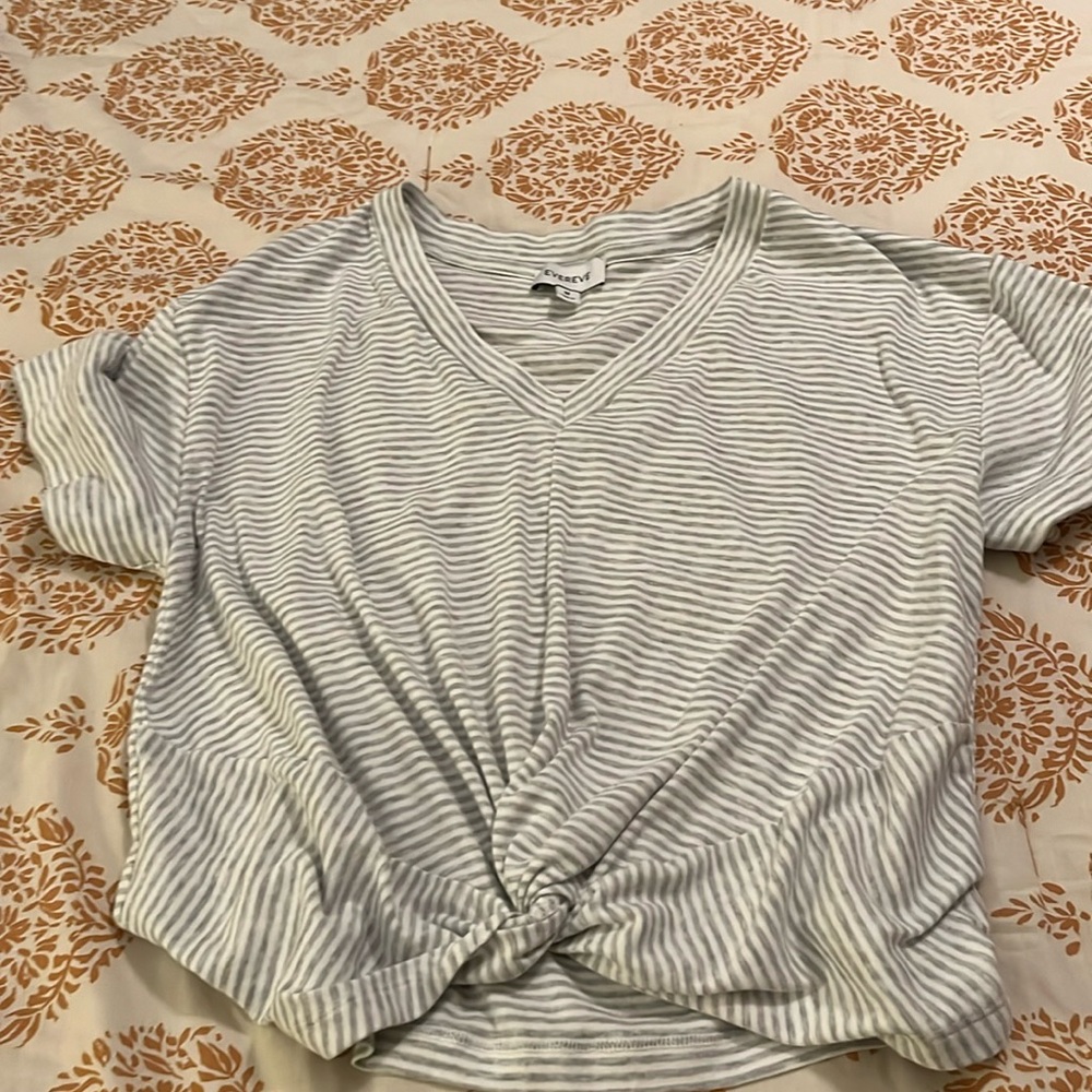 Women’s short sleeved shirt